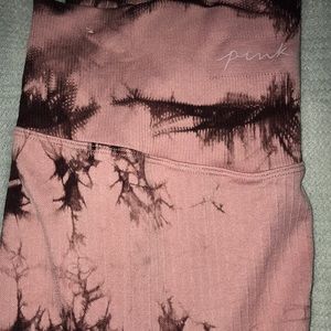 Pink work out leggings tie-dye colors